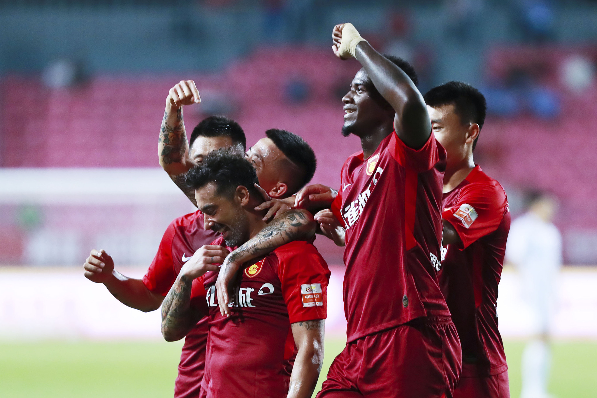 还包括来自 还包括来自