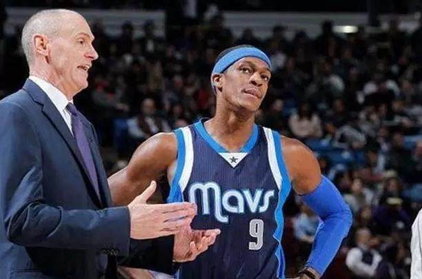 通过细腻的 通过细腻的