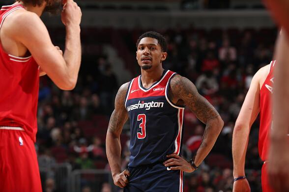 突破亿元大 突破亿元大