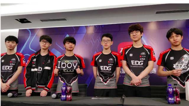 乐部的财政 乐部的财政