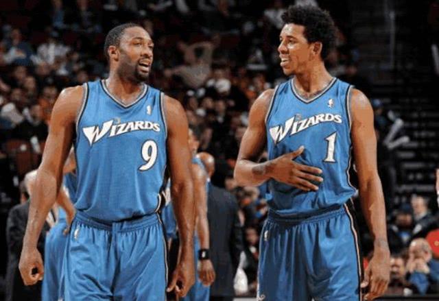 门公关与更 门公关与更