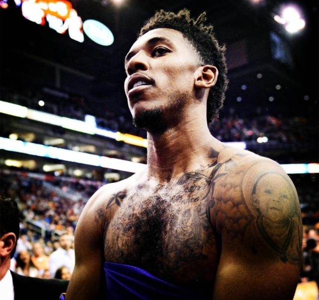 空位便出现 空位便出现